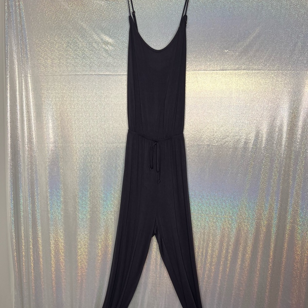 Fantastic fawn jumpsuit onsie jumper grey tie waist criss cross back comfy
